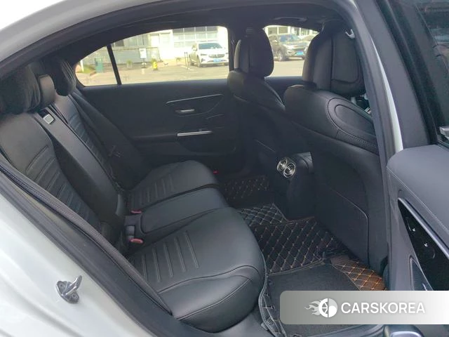 Mercedes-Benz Class C 2024 Белый из Китая, фото 5