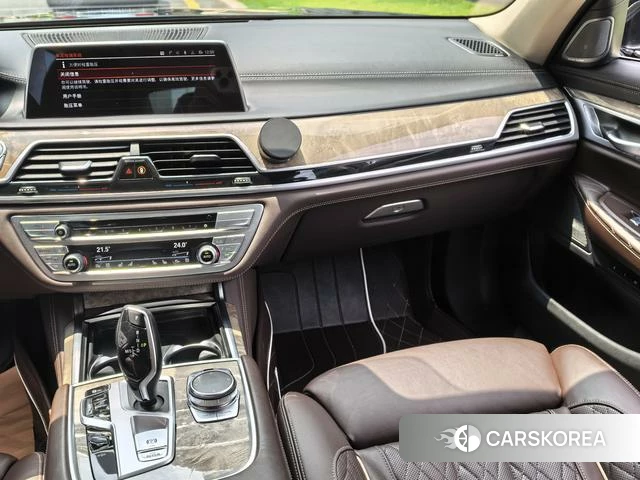 BMW 7 series 2021 Черный из Китая, фото 5
