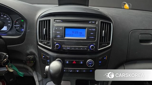 Hyundai The New Grand Starex 2018 Желтый из Кореи, фото 5