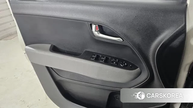 Kia The New Ray 2021 Жемчужный цвет из Кореи, фото 5