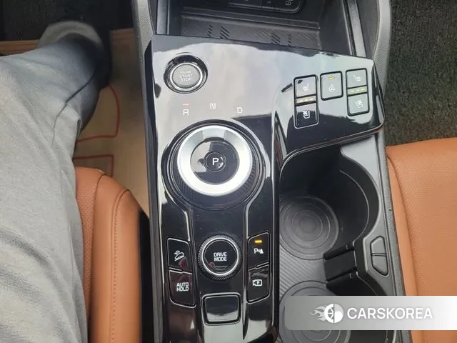 Kia Sportage 5th Generation Hybrid 2022 Черный из Кореи, фото 5