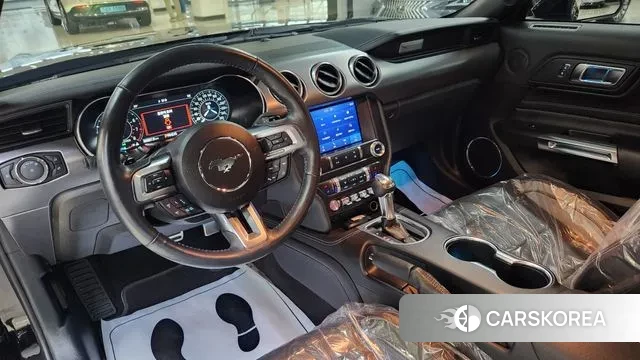 Ford Mustang 2021 Черный из Кореи, фото 5