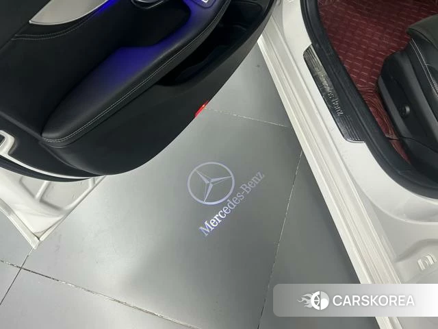 Mercedes-Benz Class C 2018 Белый из Китая, фото 5