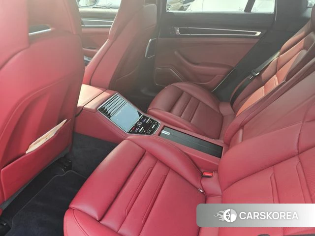 Porsche Panamera (971) 2022 Белый из Кореи, фото 5