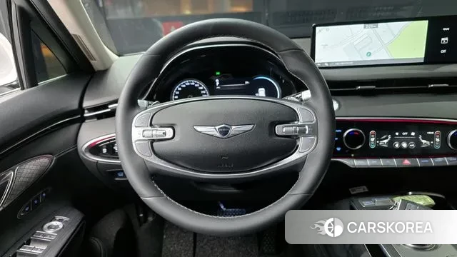Genesis GV70 2023 Белый из Кореи, фото 5