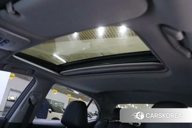Toyota Camry 2022 Белый из Китая, фото 5