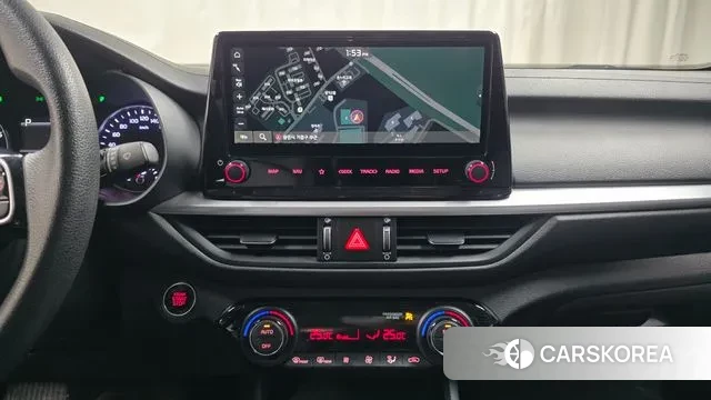Kia The New K3 2nd generation 2021 Белый из Кореи, фото 5