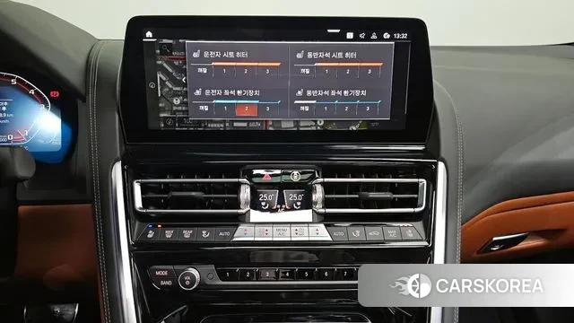 BMW 8 Series (G15) 2025 Черный из Кореи, фото 5