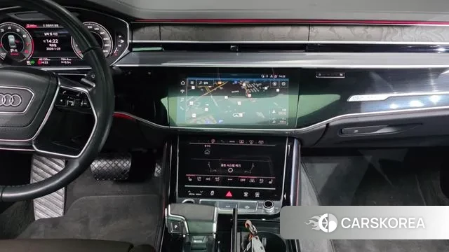 Audi A8 (D5) 2023 Белый из Кореи, фото 5