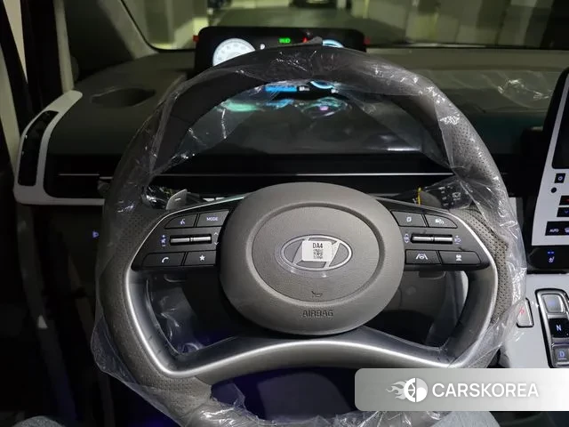 Hyundai Staria 2025 Белый из Кореи, фото 5