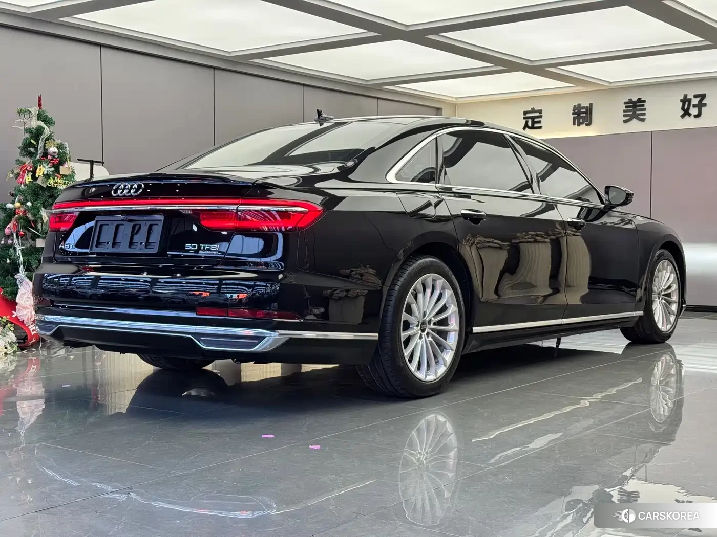 Audi A8 2021 Черный из Китая, фото 5