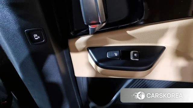 Kia Carnival 4th generation 2023 Черный из Кореи, фото 5
