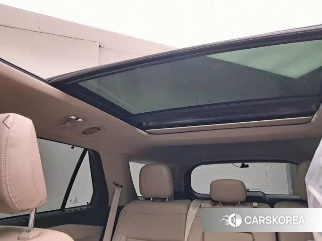 Ford Explorer 6th Generation 2022 Синий из Кореи, фото 5