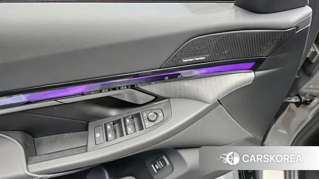 BMW 5 Series (G60) 2024 Серебряный из Кореи, фото 5