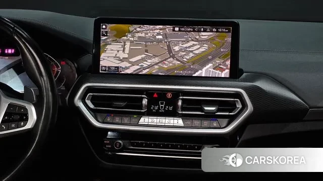 BMW X4 (G02) 2022 Светло-серебряный цвет из Кореи, фото 5