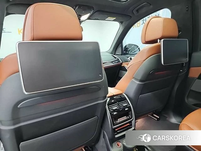 BMW X7 (G07) id 3890257 из Кореи 5