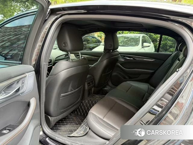 Cadillac CT5 2024 Черный из Китая, фото 5