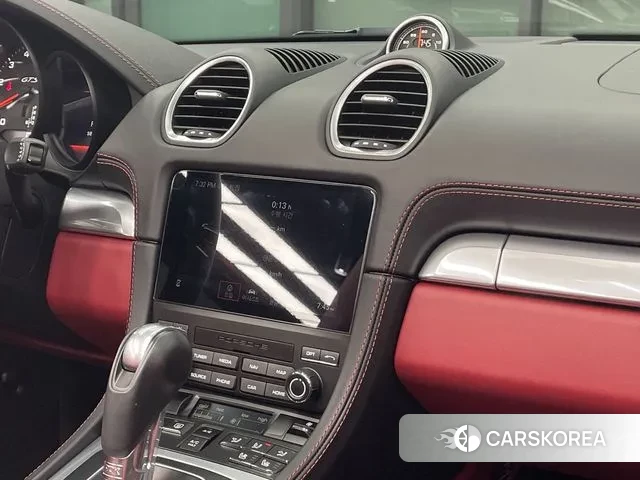 Porsche 718 Boxster 2024 Черный из Кореи, фото 5