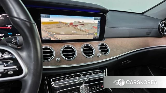 Mercedes-Benz E-Class W213 2019 Черный из Кореи, фото 5