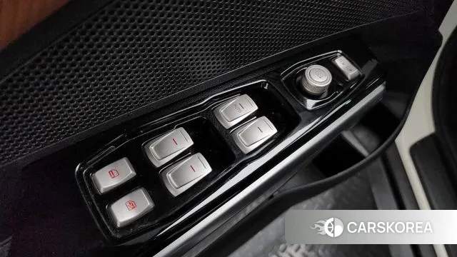 Ssangyong Tivoli Armor 2019 Белый из Кореи, фото 5