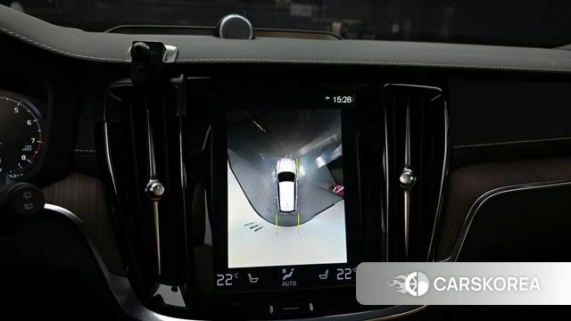 Volvo V60 Cross-Country 2nd Generation 2020 Белый из Кореи, фото 5