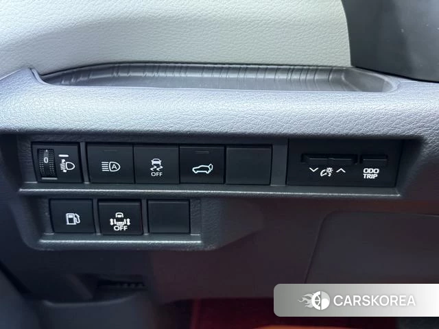 Toyota Grevia 2025 Другой из Китая, фото 5