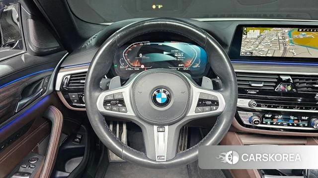 BMW 5 Series (G30) 2020 Белый из Кореи, фото 5