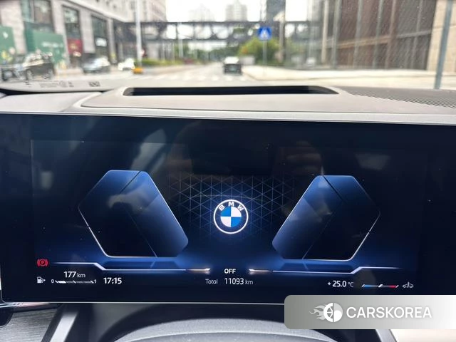 BMW 5 series 2025 Черный из Китая, фото 5