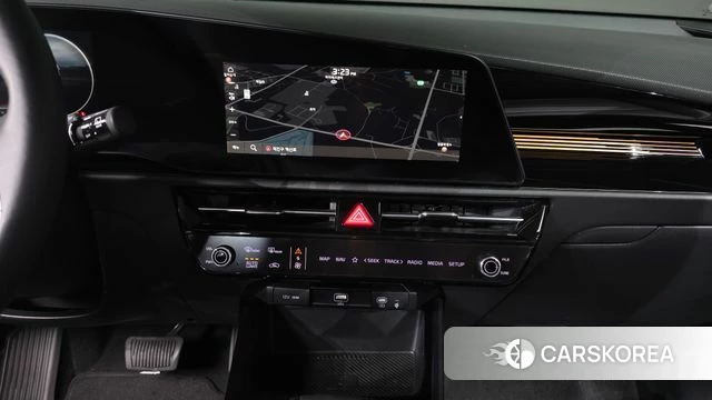 Kia Di Ol Nu Niro 2022 Белый из Кореи, фото 5