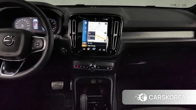 Volvo XC40 2022 Серебристо-серый из Кореи, фото 5