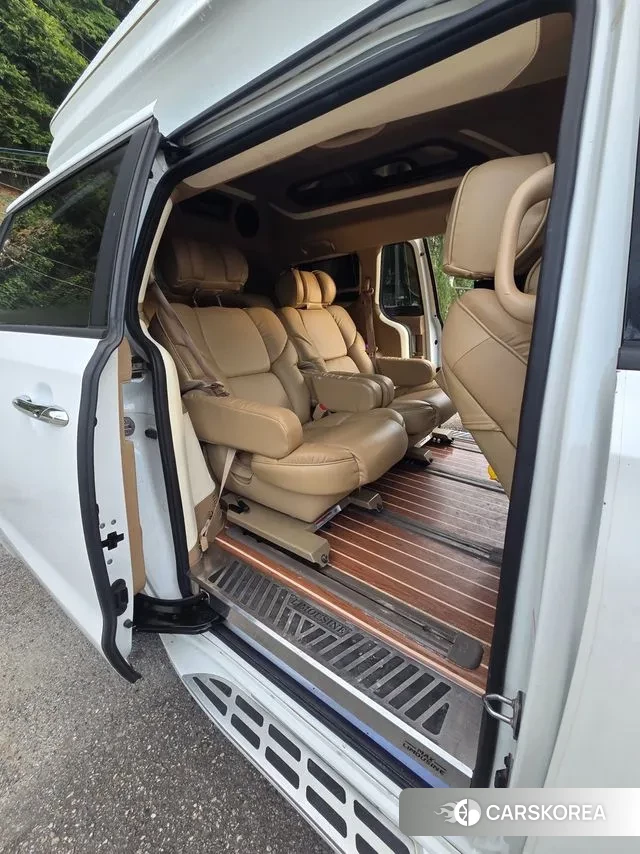 Kia The New Carnival 2018 Белый из Кореи, фото 5