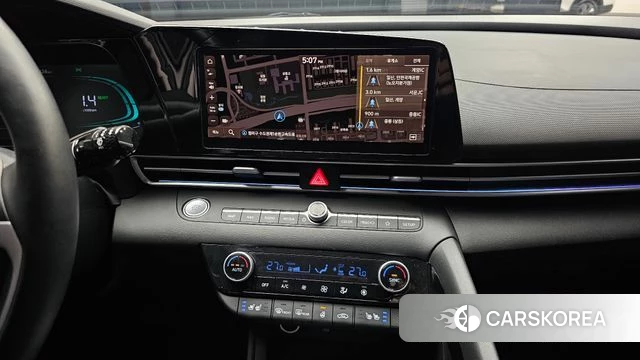 Hyundai The New Avante Hybrid (CN7) 2023 Серебристо-серый из Кореи, фото 5