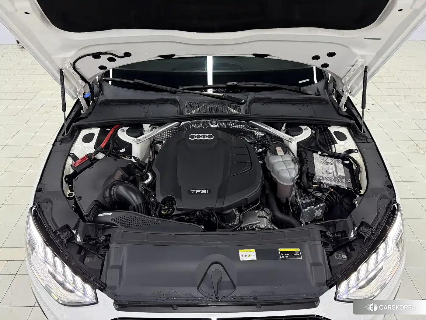 Audi A4L 2022 Белый из Китая, фото 5