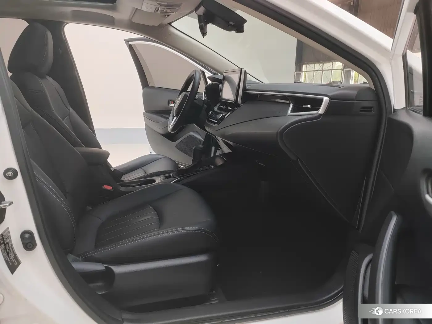 Toyota Corolla 2022 Белый из Китая, фото 5