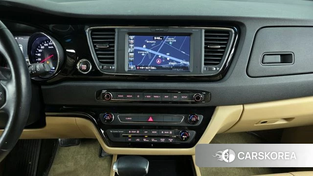 Kia The New Carnival 2019 Черный из Кореи, фото 5