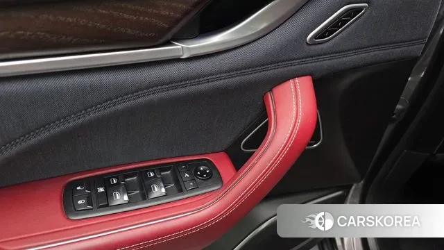 Maserati Levante 2020 Серый из Кореи, фото 5