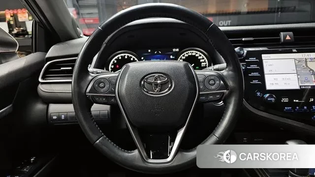 Toyota Camry (XV70) 2019 Жемчужный цвет из Кореи, фото 5