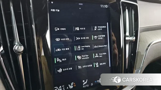 Volvo S60 3rd generation 2019 Белый из Кореи, фото 5