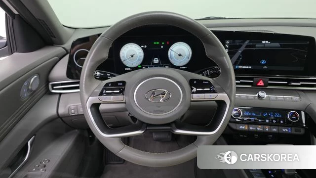 Hyundai Avante Hybrid (CN7) 2023 Белый из Кореи, фото 5
