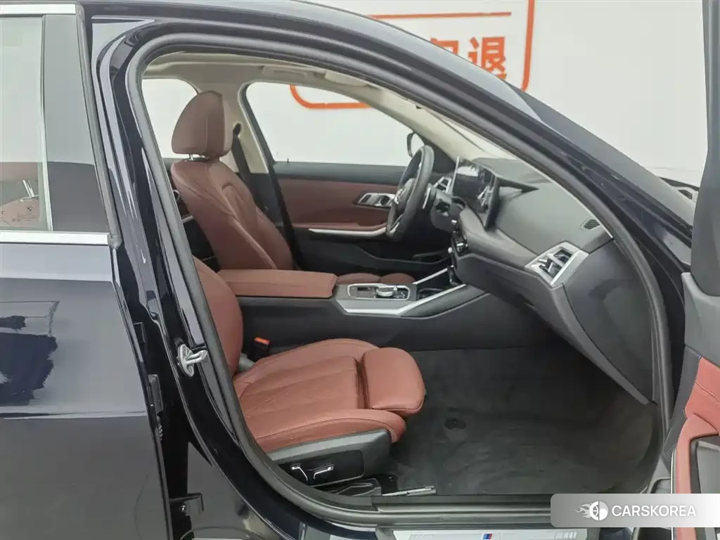 BMW 3 series 2026 Черный из Китая, фото 5