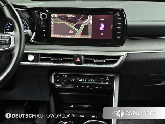 Kia K5 3rd generation 2022 Белый из Кореи, фото 5