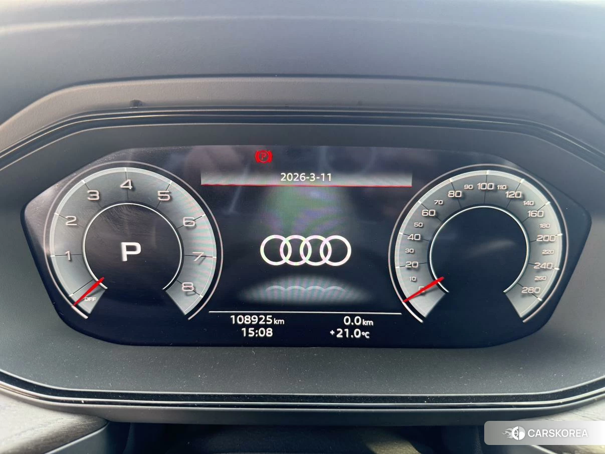 Audi Q6 2022 Черный из Китая, фото 5