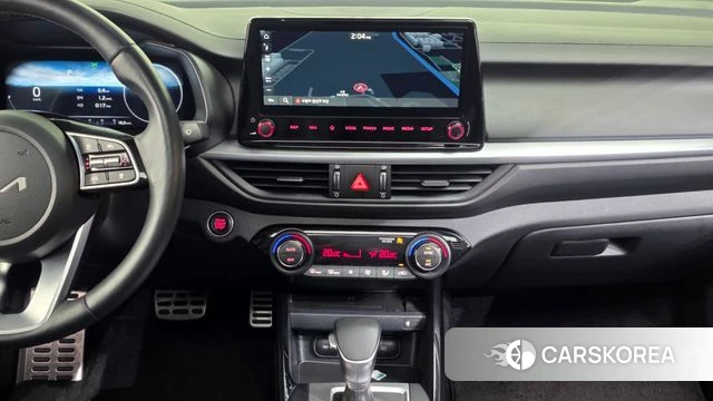 Kia The New K3 2nd generation 2024 Белый из Кореи, фото 5