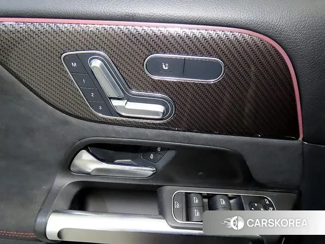 Mercedes-Benz GLB-Class X247 2022 Черный из Кореи, фото 5