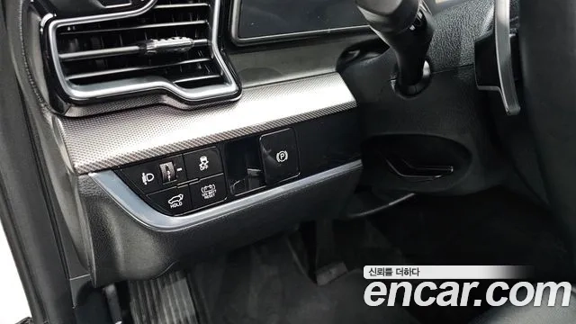 Kia Sportage 5th Generation Hybrid 2023 Белый из Кореи, фото 5