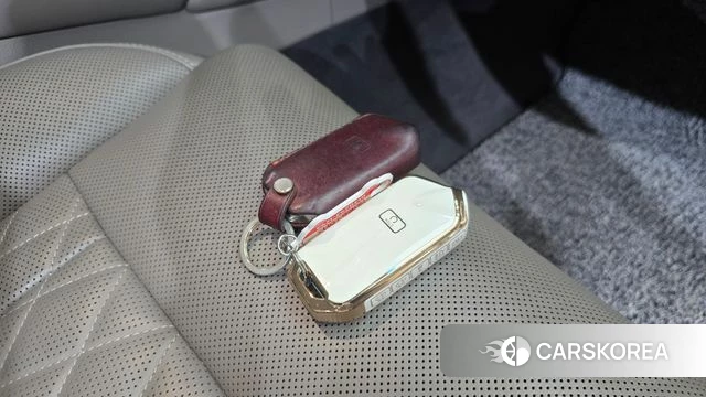 Kia The New K9 2nd generation 2022 Белый из Кореи, фото 5