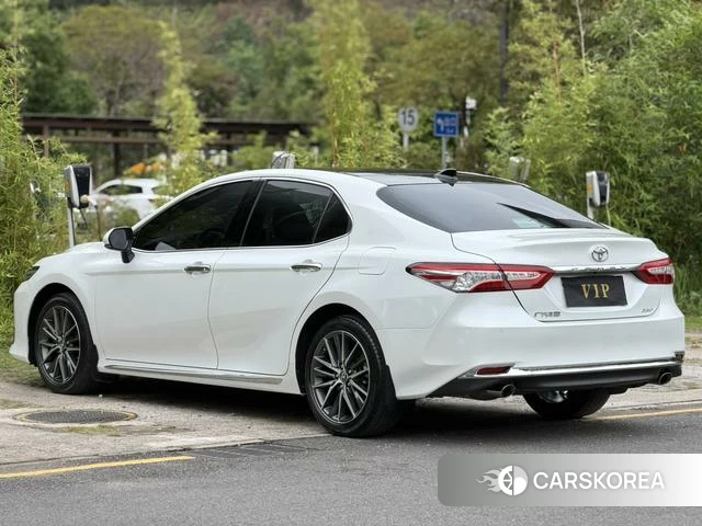 Toyota Camry 2024 Белый из Китая, фото 5