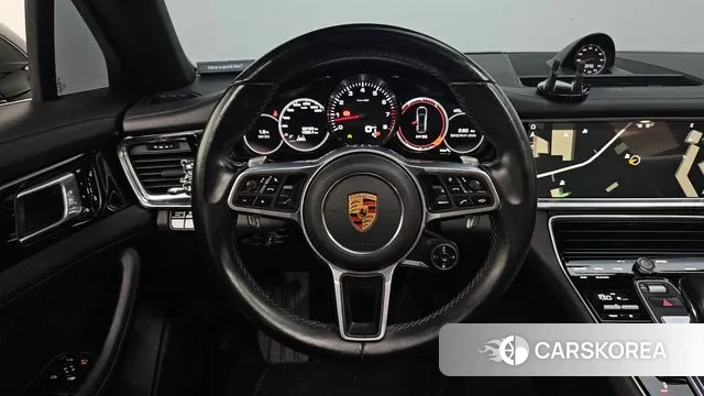 Porsche Panamera (971) 2018 Черный из Кореи, фото 5