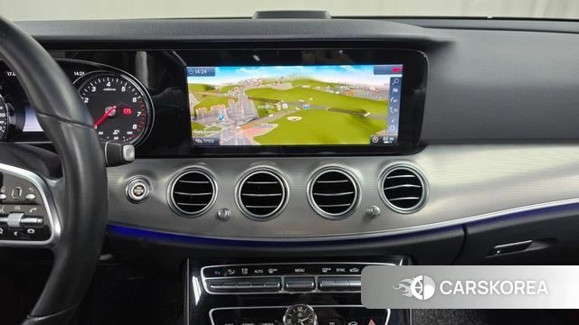 Mercedes-Benz E-Class W213 2018 Черный из Кореи, фото 5