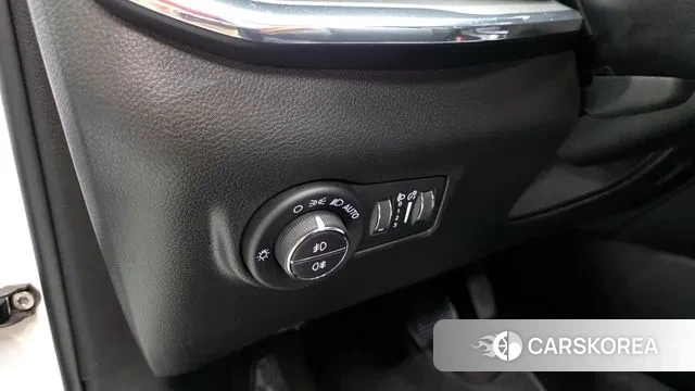 Jeep Compass 2nd Generation 2022 Белый из Кореи, фото 5